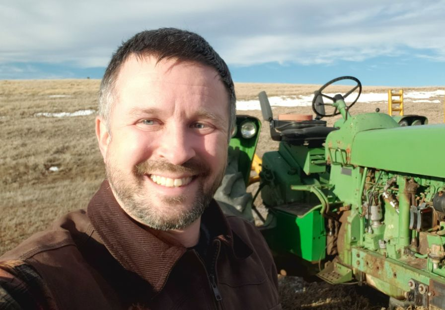 Frank Hurt and his 1960s John Deere 4010
